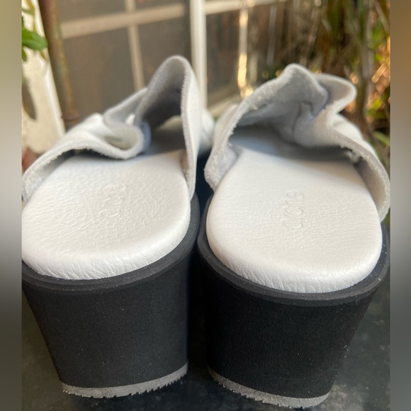 ARCHE GALAXI SLIDES. Full grain French leather. Size 9 1/2. NEW. - Picture 7 of 13